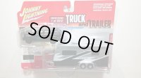 JOHNNY LIGHTNING 1/64 2005 Cadillac Escalade Black & Camper Trailer Gray Graphics