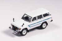 Gaincorp Products 1/64 Toyota Land Cruiser 60-RHD with front winch & spotlight (White)