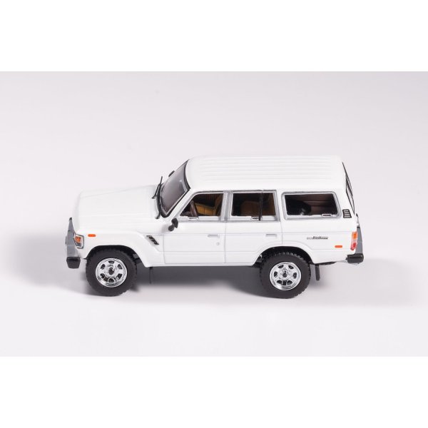 画像8: Gaincorp Products 1/64 Toyota Land Cruiser 60 LHD (White)