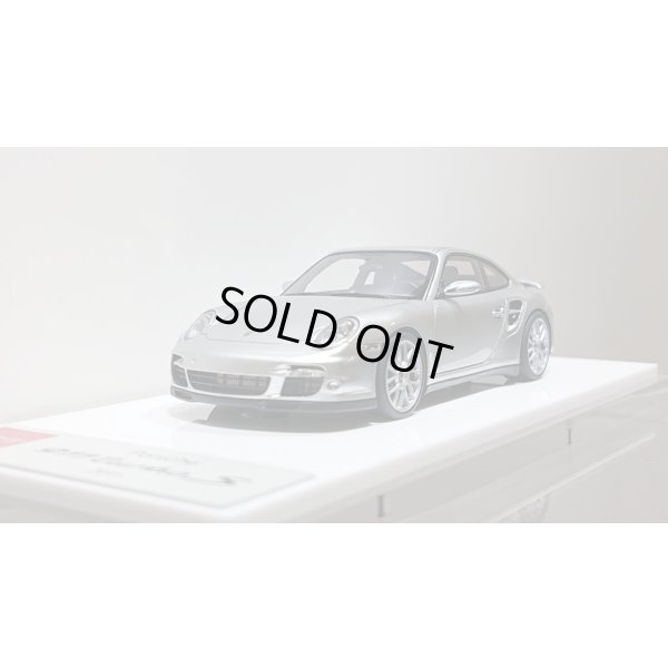 画像9: EIDOLON 1/43 Porsche 911 (997.2) Turbo S 2011 GT Silver Metallic
