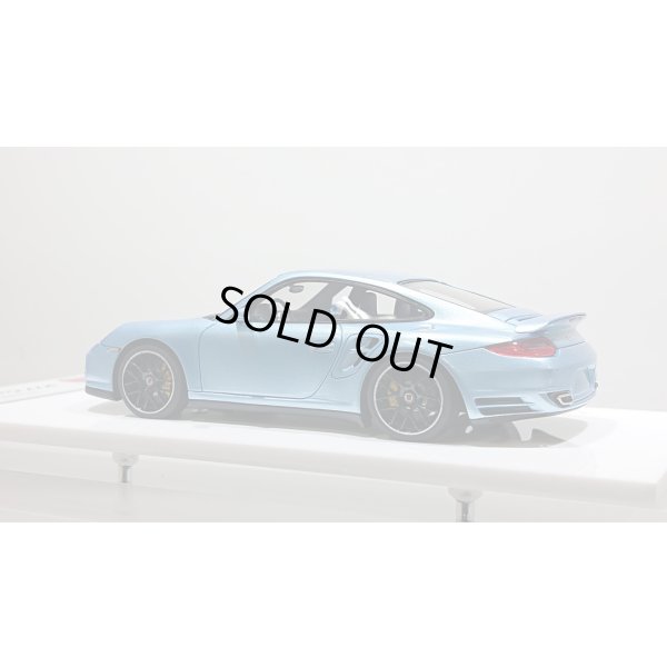 画像3: EIDOLON 1/43 Porsche 911 (997.2) Turbo S 2011 Ice Blue Metallic