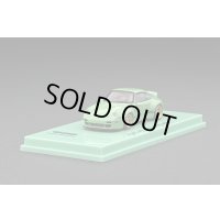 Tarmac Works 1/64 Gunther Werks 993 Green