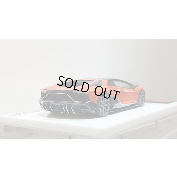 画像10: EIDOLON 1/43 Lamborghini Aventador LP780-4 Ultimae 2021 (Leirion Wheel) Arancio Pearl Carbon Roof Limited 30 pcs.