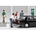 画像4: TOMYTEC 1/64 Diorama Collection 64 # Car Snap 04b Taxi stand (with Toyota Crown Comfort) (4)