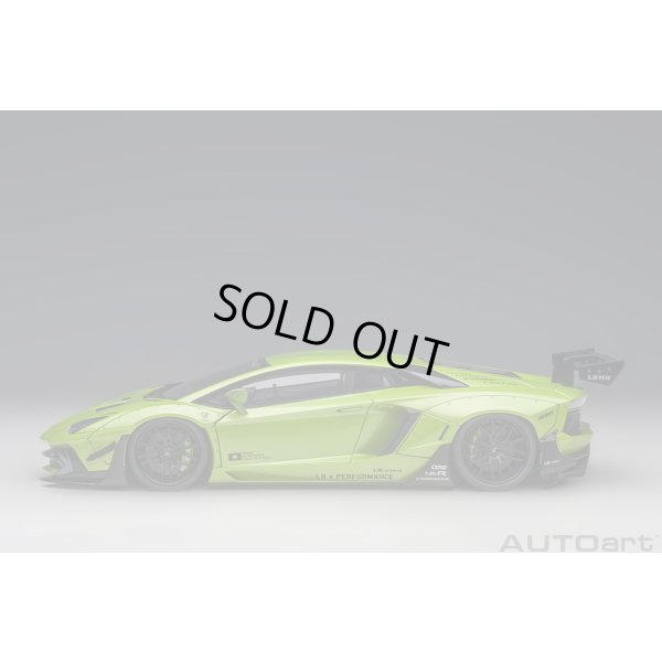 画像3: AUTOart 1/18 Liberty Walk LB-WORKS Lamborghini Aventador Limited Edition (Pearl Green)