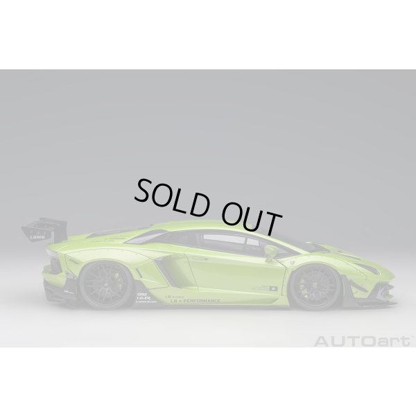 画像4: AUTOart 1/18 Liberty Walk LB-WORKS Lamborghini Aventador Limited Edition (Pearl Green)