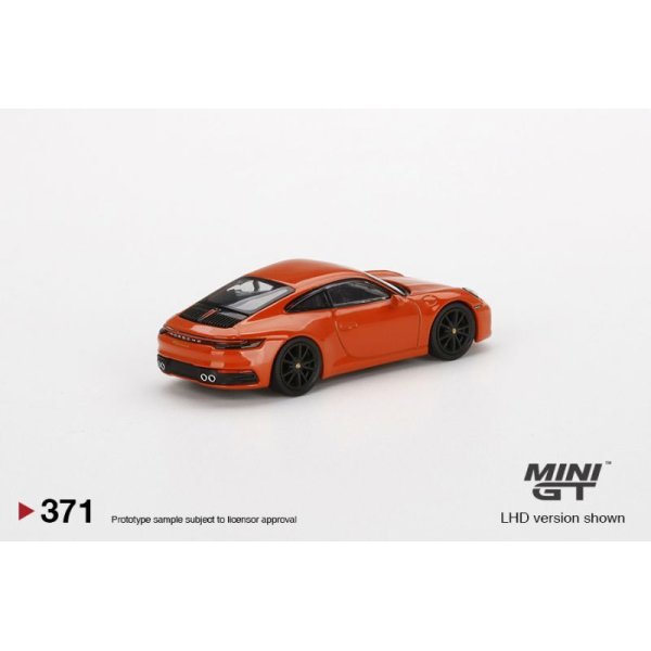 画像3: MINI GT 1/64 Porsche 911 (992) Carrera 4S Lava Orange (RHD)