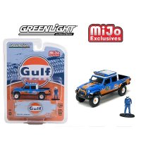 GREEN LiGHT 1/64 2021 Jeep Gladiator Blue/Orange Gulf with Driver Figure