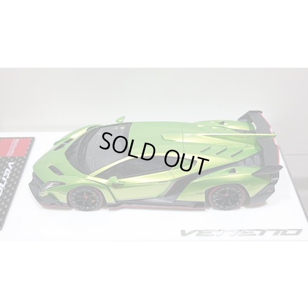 画像4: EIDOLON 1/43 Lamborghini Veneno 2013 Giallo Verde Pearl Limited 35 pcs.