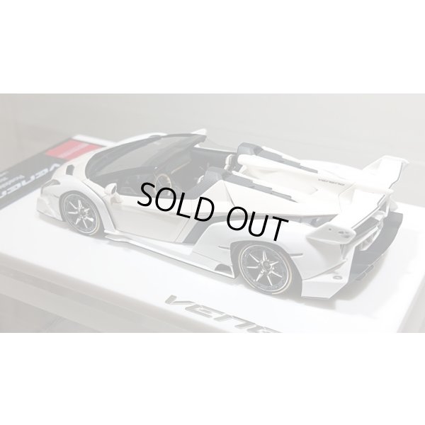 画像12: EIDOLON 1/43 Lamborghini Veneno Roadster 2015 Beige / White Limited 80 pcs.