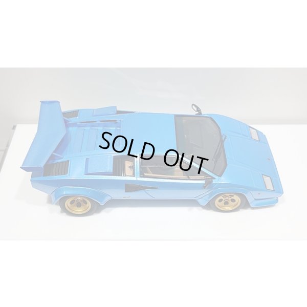画像8: EIDOLON 1/43 Lamborghini Countach LP5000S 1982 with Rear wing Metallic Light Blue Limited 40 pcs.