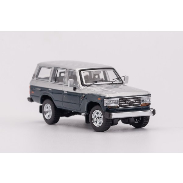画像6: Gaincorp Products 1/64 Toyota Land Cruiser 60 RHD Silver/Dark Blue