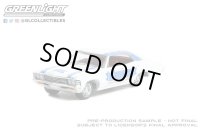 GREEN LiGHT EXCLUSIVE 1/64 1967 Chevrolet Impala Sport Sedan - Joie Chitwood's "Legion of Worlds Greatest Daredevils"