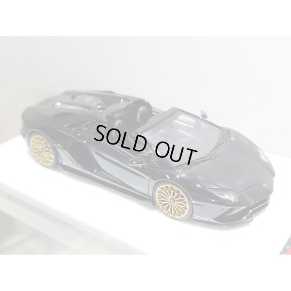 画像11: EIDOLON 1/43 Lamborghini Aventador LP780-4 Ultimae Roadster 2021 (Dianthus Wheel) Black Limited 60 pcs.