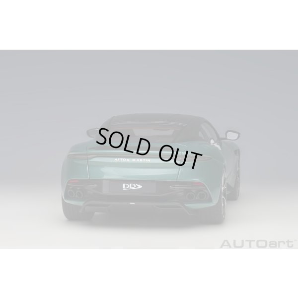画像17: AUTOart 1/18 Aston Martin DBS Superleggera (Aston Martin Racing Green)