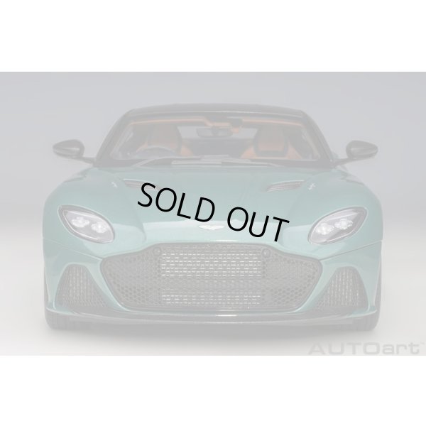 画像5: AUTOart 1/18 Aston Martin DBS Superleggera (Aston Martin Racing Green)