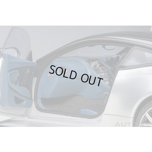 画像9: AUTOart 1/18 Aston Martin DBS Superleggera (Lightning Silver)