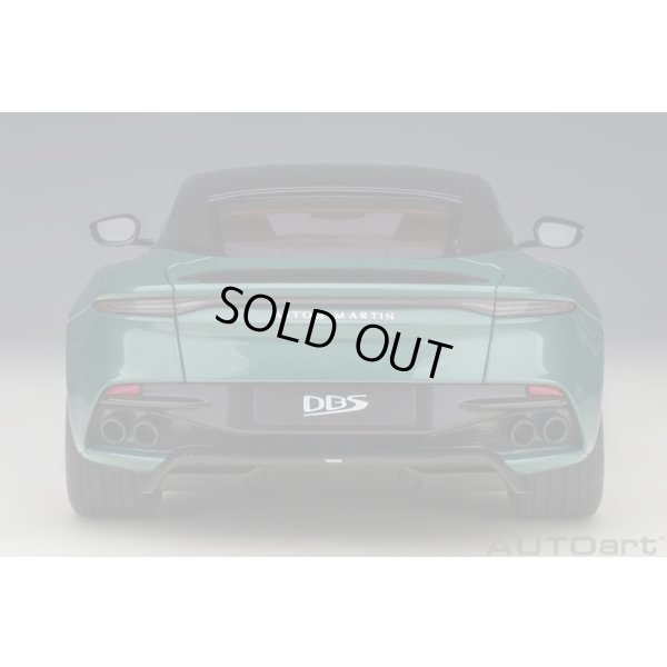 画像6: AUTOart 1/18 Aston Martin DBS Superleggera (Aston Martin Racing Green)