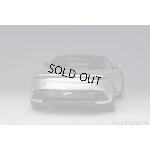 画像17: AUTOart 1/18 Aston Martin DBS Superleggera (Lightning Silver)