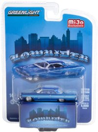 GREEN Light 1/64 1964 Chevrolet Impala Lowrider Blue 北米限定