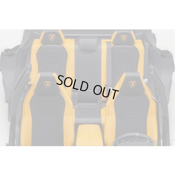 画像11: AUTOart 1/18 Lamborghini Urus (Arancio Borealis)