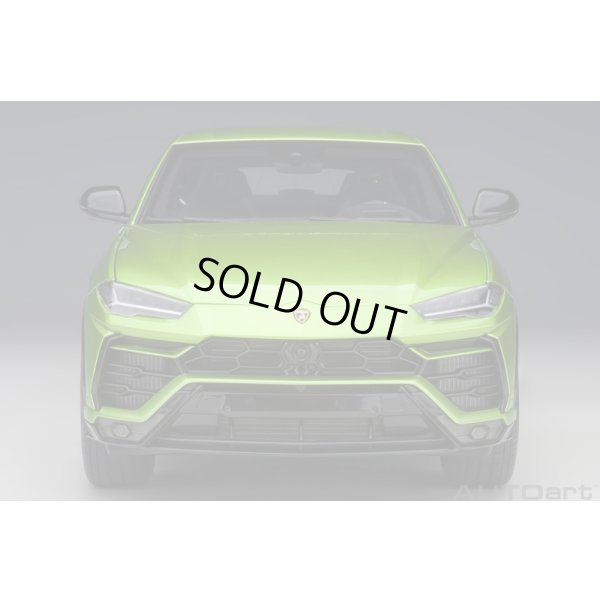 画像5: AUTOart 1/18 Lamborghini Urus (Verde Selvans)