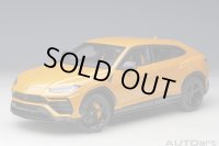 AUTOart 1/18 Lamborghini Urus (Arancio Borealis)