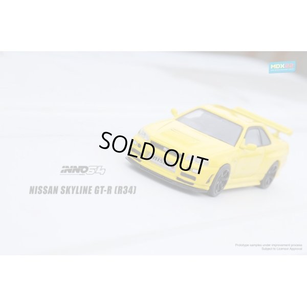 画像2: INNO Models 1/64 Nissan Skyline GT-R R34 Lightning Yellow Malaysia Diecast Expo 2022 イベント限定モデル