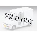 TOMYTEC 1/64 Limited Vintage NEO Daihatsu Mira Walkthrough Van (White)