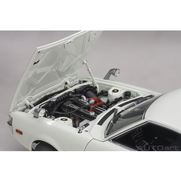 画像10: AUTOart 1/18 Toyota Celica Liftback 2000GT (RA25) 1973 (White)