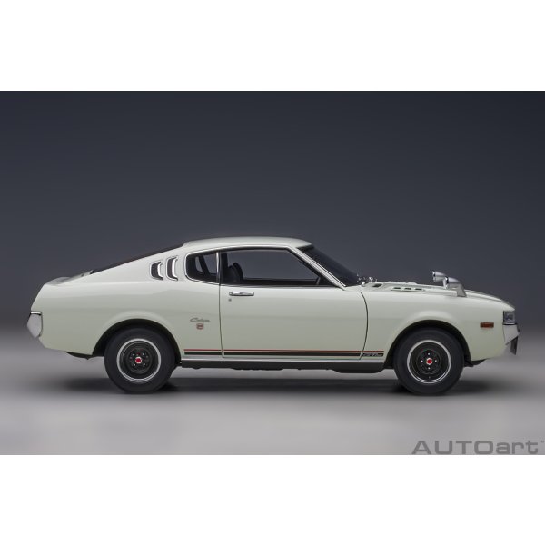 画像4: AUTOart 1/18 Toyota Celica Liftback 2000GT (RA25) 1973 (White)