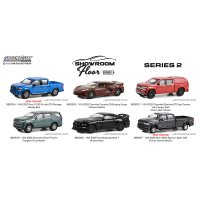 GREEN Light 1/64 Showroom Floor Series 2