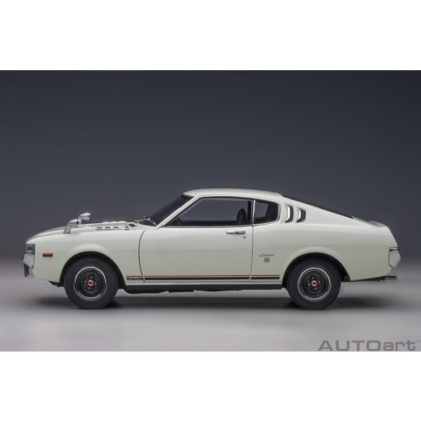 画像3: AUTOart 1/18 Toyota Celica Liftback 2000GT (RA25) 1973 (White)