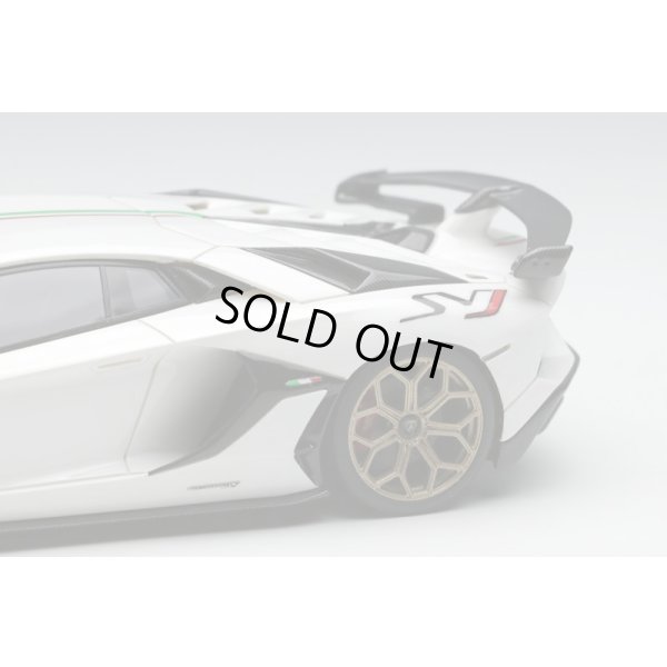 画像7: EIDOLON 1/43 Lamborghini Aventador SVJ 2018 (Leirion wheel) Bianco Isis / Italian Stripe Limited 120 pcs.