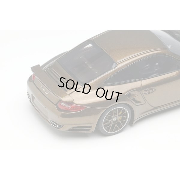 画像6: EIDOLON 1/43 Porsche 911 (997.2) Turbo S 2011 Macadamia Metallic