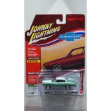 JOHNNY LIGHTNING 1/64 1979 Chevy Monte Carlo Green Fire Mist Two Tone