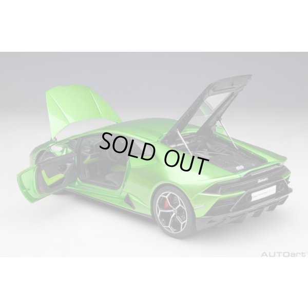画像15: AUTOart 1/18 Lamborghini Huracan Evo (Verde Selvans)