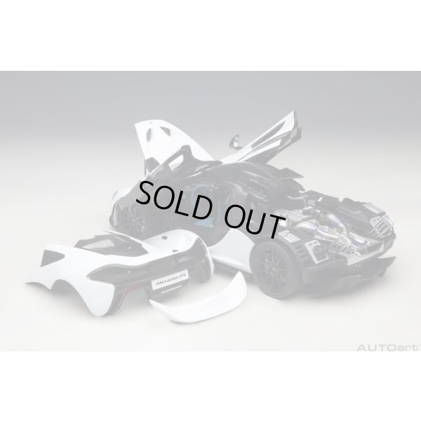 画像19: AUTOart 1/18 McLaren P1 (Alaskan Diamond White)