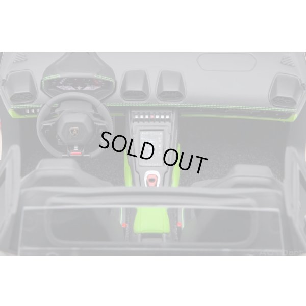 画像14: AUTOart 1/18 Lamborghini Huracan Evo (Verde Selvans)