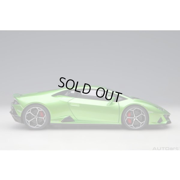画像4: AUTOart 1/18 Lamborghini Huracan Evo (Verde Selvans)