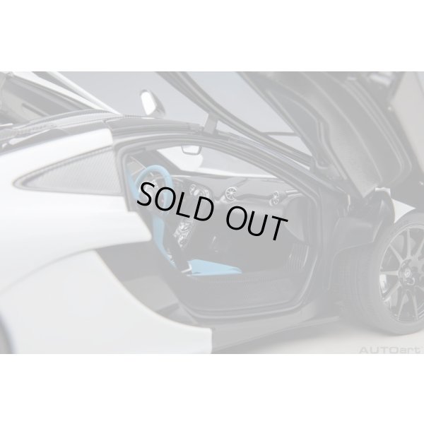 画像10: AUTOart 1/18 McLaren P1 (Alaskan Diamond White)