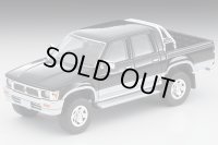 TOMYTEC 1/64 Limited Vintage NEO Toyota Hilux 4WD Pickup Double Cab SSR-X オプション装着車 Vehicle (Black / Silver) '95