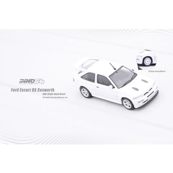 画像2: INNO Models 1/64 Ford Escort RS COSWORTH White (RHD)