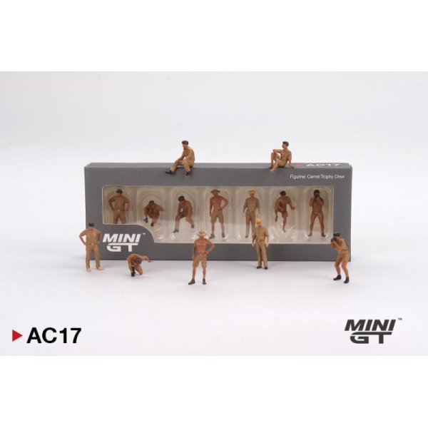 画像1: MINI GT 1/64 Metal Figure Camel Trophy Crew