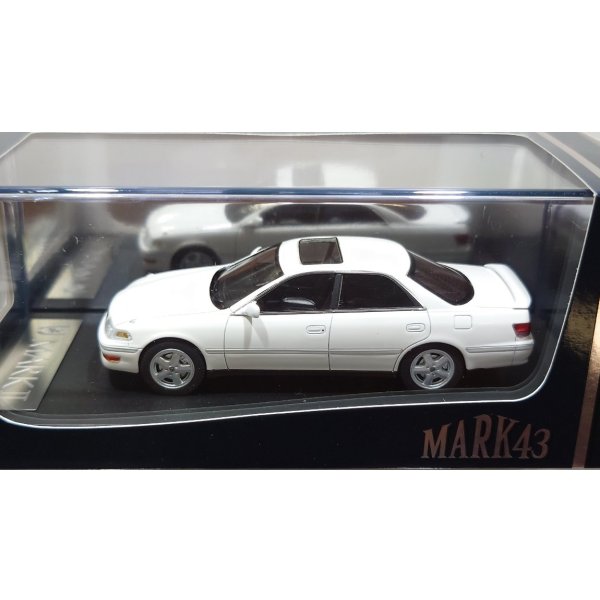 画像2: Hobby JAPAN 1/43 Toyota MARK 2 Tourer V (JZX100) Super White II