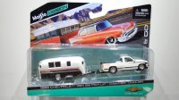 Maisto 1/64 1993 Chevrolet 454 SS Pickup & Camper Trailer White/Black