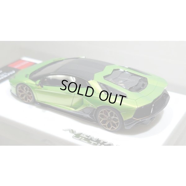 画像12: EIDOLON 1/43 Lamborghini Aventador LP780-4 Ultimae 2021 (Leirion Wheel) Giallo Verde Pearl Carbon Roof Limited 35 pcs.