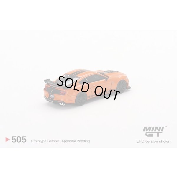 画像3: MINI GT 1/64 Ford Mustang Shelby GT500 Twister Orange (LHD)