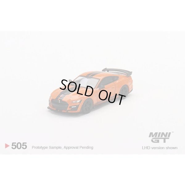 画像2: MINI GT 1/64 Ford Mustang Shelby GT500 Twister Orange (LHD)