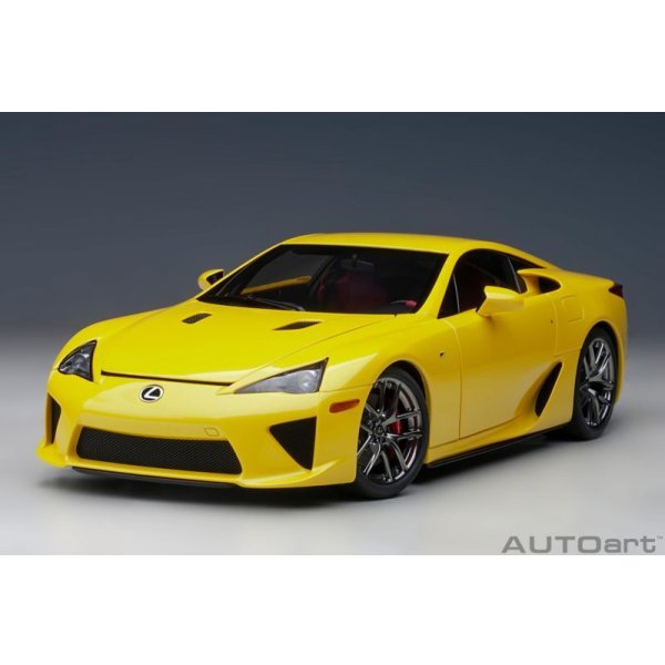 画像18: AUTOart 1/18 Lexus LFA (Pearl Yellow)